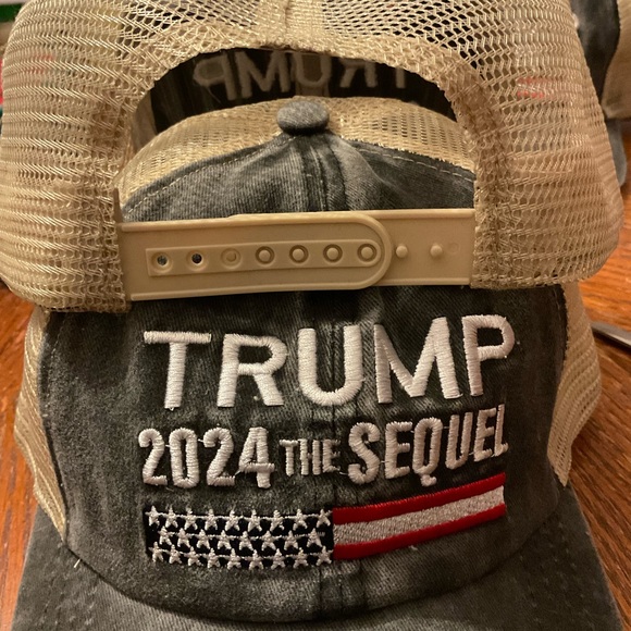 🇺🇸Trump 2024 The Sequel Unisex Embroidered Distressed Look Cool Mesh Hat! - Picture 4 of 4